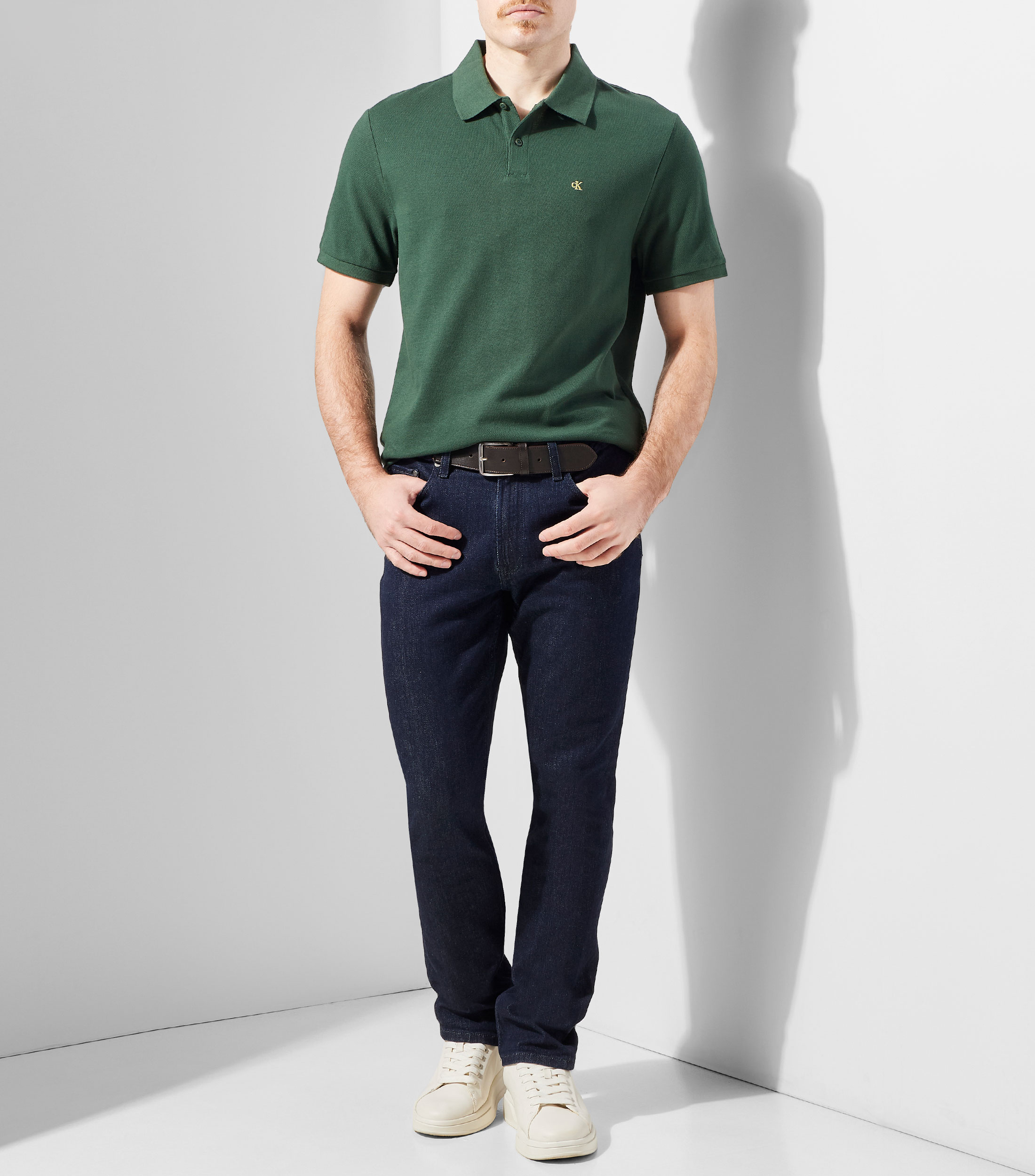 Playera tipo polo manga corta lisa Hombre